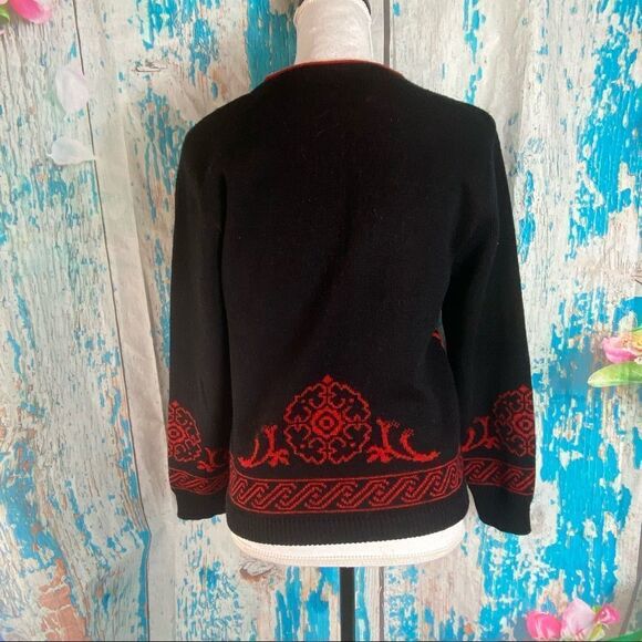 Pendleton embroidered button down sweater - Picture 2 of 6